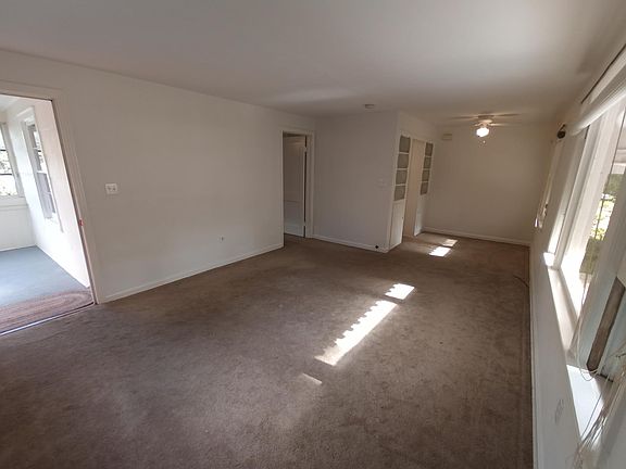 4th image of 765 Ellwood Ave APT 2