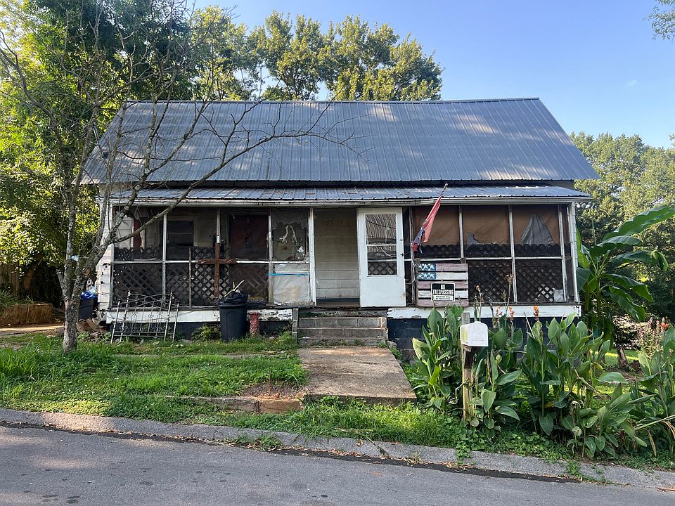 1st image of 59 10th St