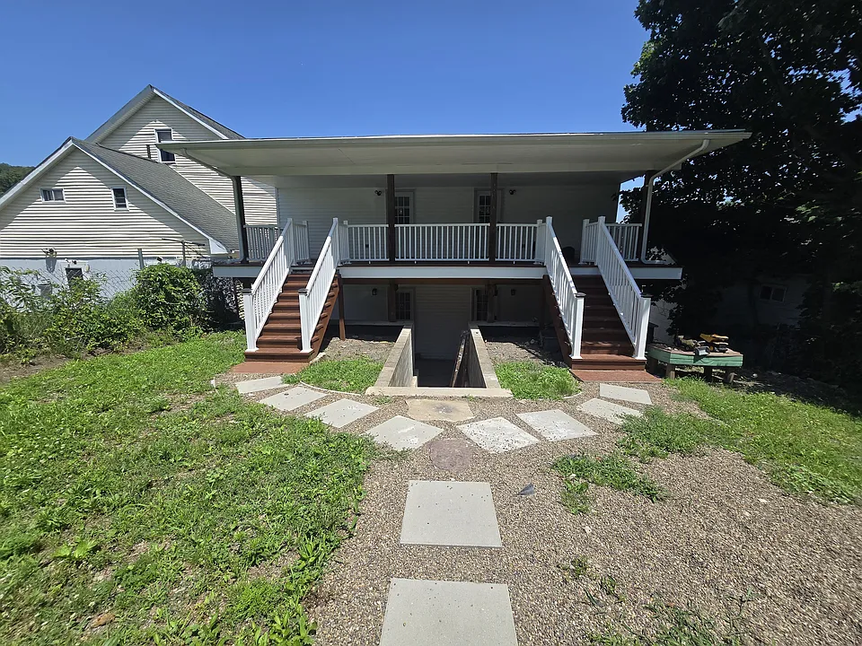33 E Main St #A