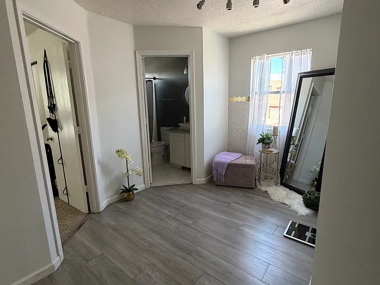 612 Avanti St SW — Photo 8