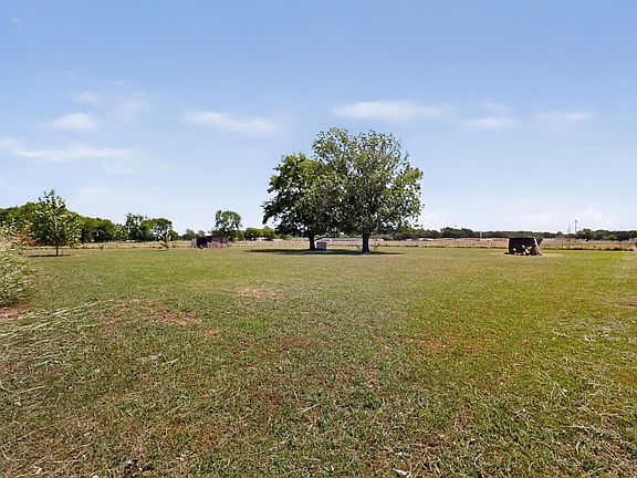 2nd image of 3671 Sundown Rd