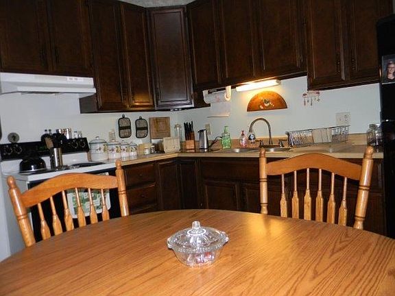 5th image of 1405 N Nixon Dr