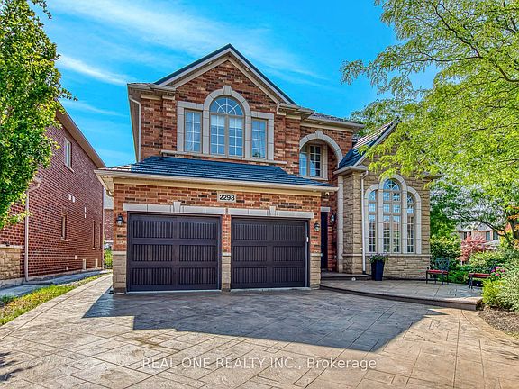 2nd image of 2298 Salcome Dr