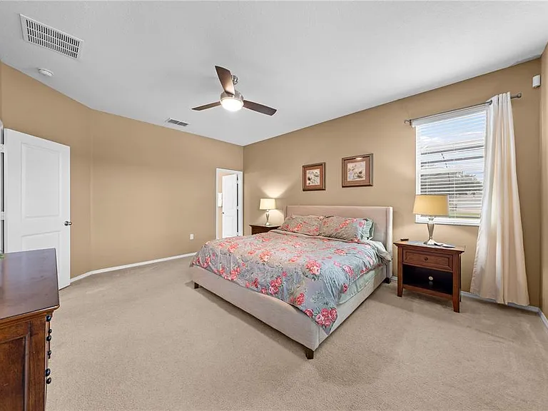 4704 Ruby Red Ln — Photo 40