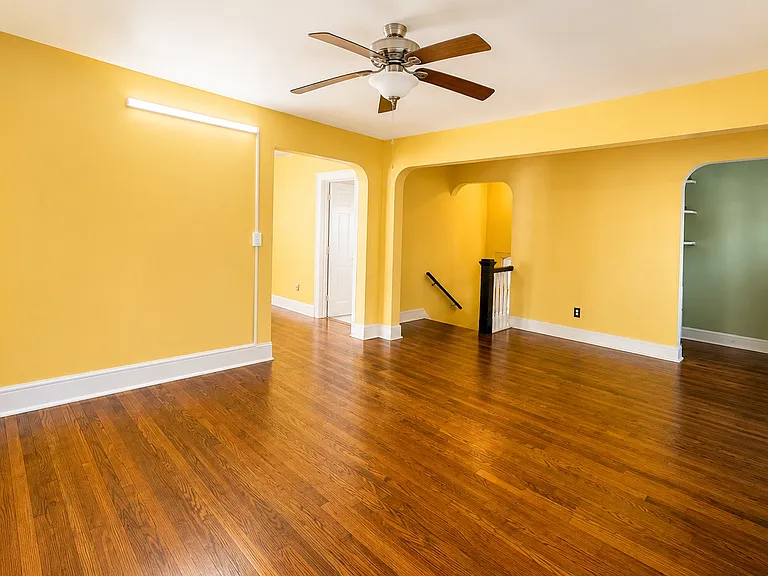 6 Edison Ave #2 — Photo 11