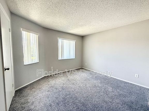 2nd image of 206 Watts Ln APT B
