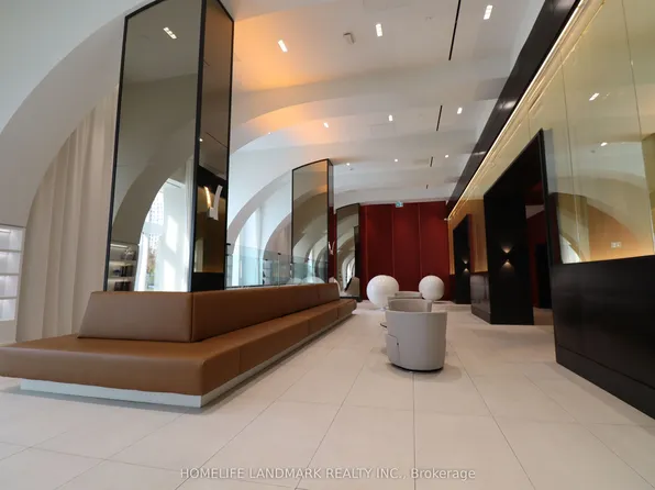 2033 Kennedy Rd, Toronto, ON