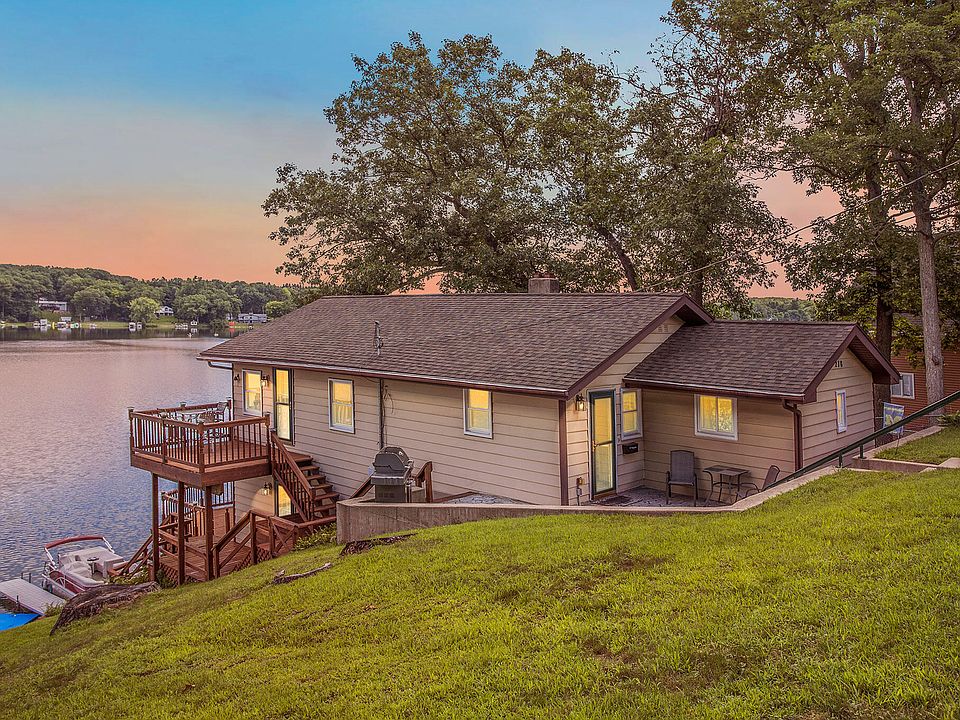 1st image of 278 Carpenter Cove Dr
