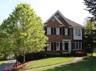 5208 Mountain View Rd, Winston Salem, NC 27104