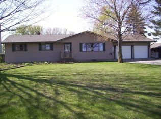 W7219 Wisconsin Ave, Appleton, WI 54914