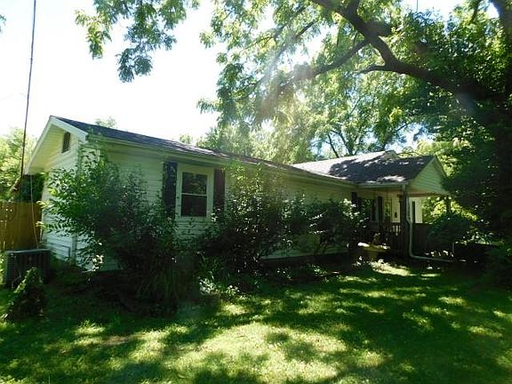 2nd image of 2604 Old Highway 60