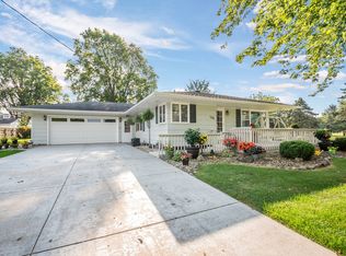 106 S Fayette St, Newark, IL 60541