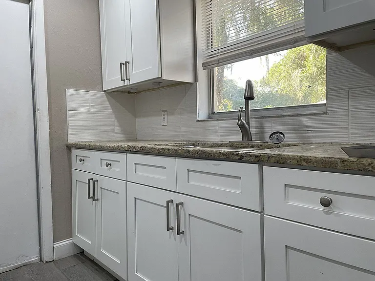 5332 Orange Ave — Photo 10