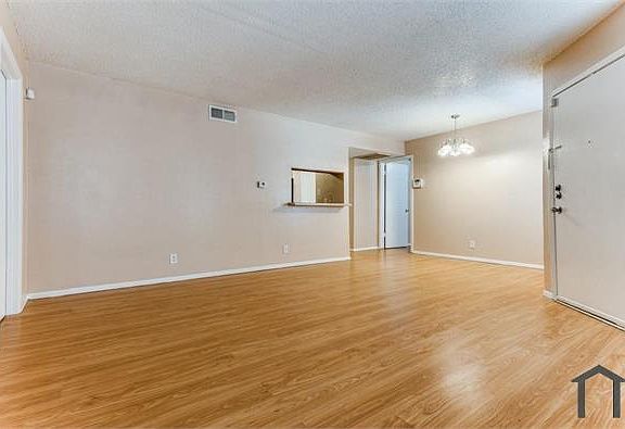 4th image of 919 S Weatherred Dr APT 205