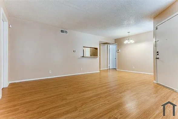 919 S Weatherred Dr #205 — Photo 4