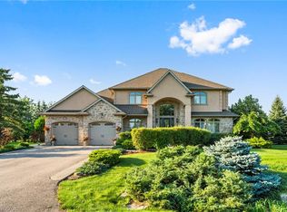 16 Seifert Ct, Puslinch, ON N3C2V4