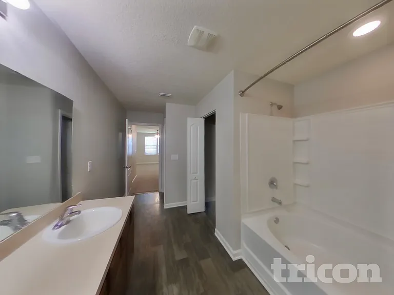 2210 Pebble Point Dr — Photo 8