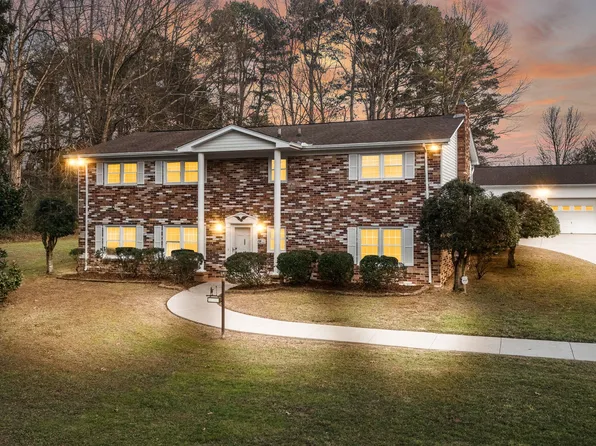 15 Hilldale Church Rd, Fayetteville, TN 37334