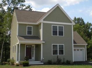 26 Emerson Cir, Pepperell, MA 01463