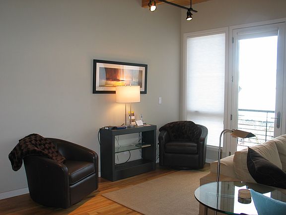 4th image of 2899 Blackhawk Ct #12