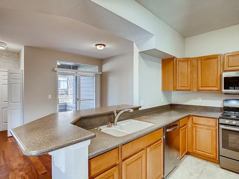 6440 Silver Mesa Dr #B — Photo 7