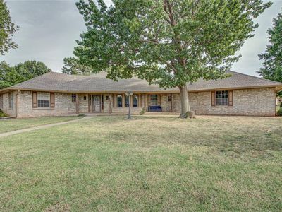 8036 Willow Creek Blvd, Oklahoma City, OK, 73162