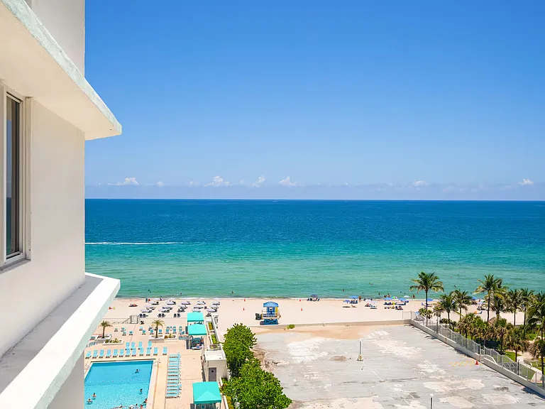 3725 S Ocean Dr #1018 — Photo 1