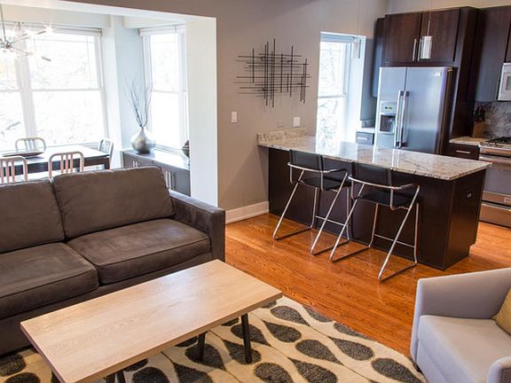 4th image of 1222 W Hood Ave #3