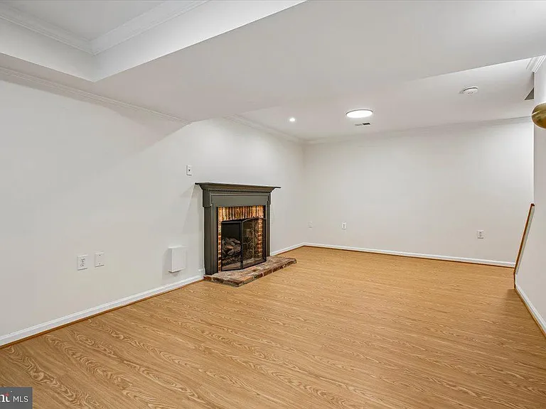 1710 Chesterford Way — Photo 47