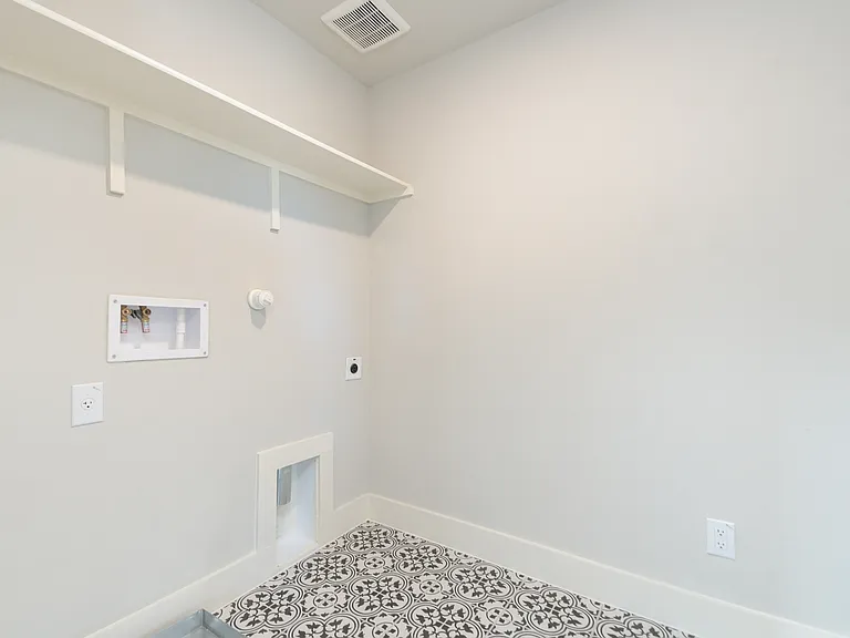 16011 Babcock Rd #24 — Photo 23
