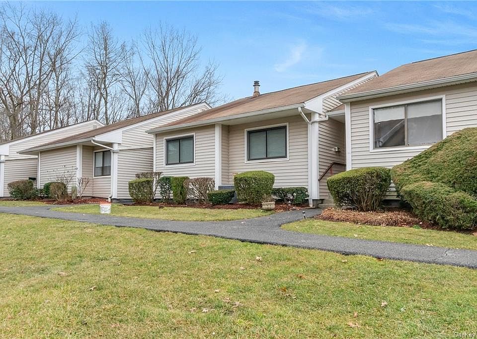 87 Molly Pitcher Lane UNIT B, Yorktown Heights, NY 10598 Zillow