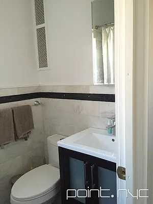 Rented by Point NYC | media 10