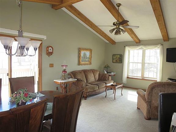 4th image of 7621 Brams Hill Dr