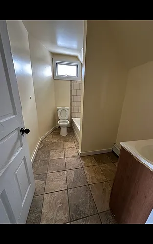 133 Lake St #3 Photo 1