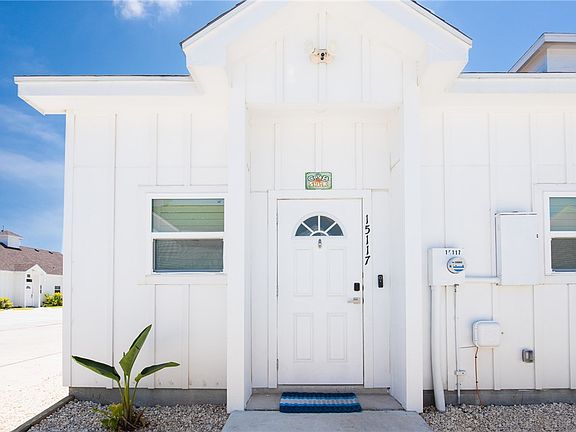 3rd image of 15117 Boca Grandi Dr