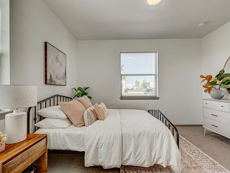 Dovetail Apartments — Photo 40