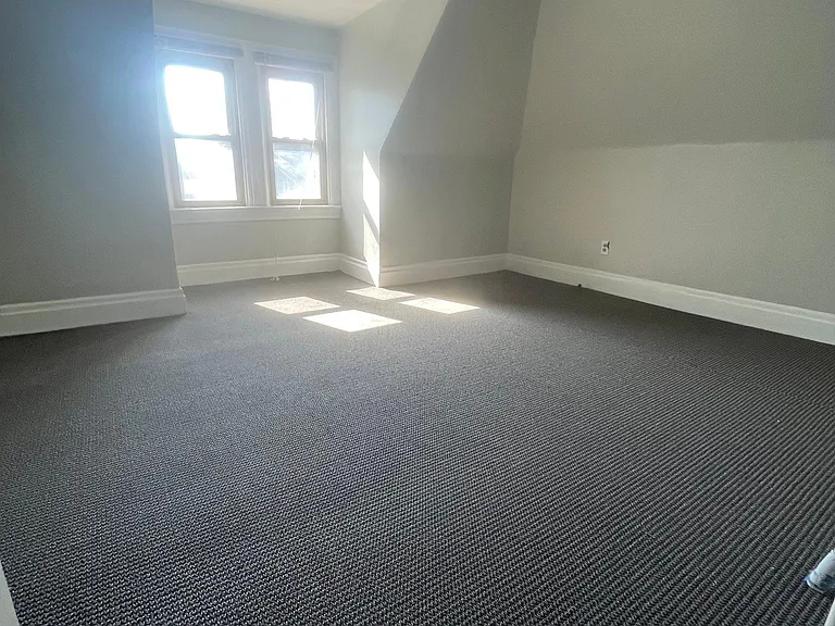 3rd fl bedroom