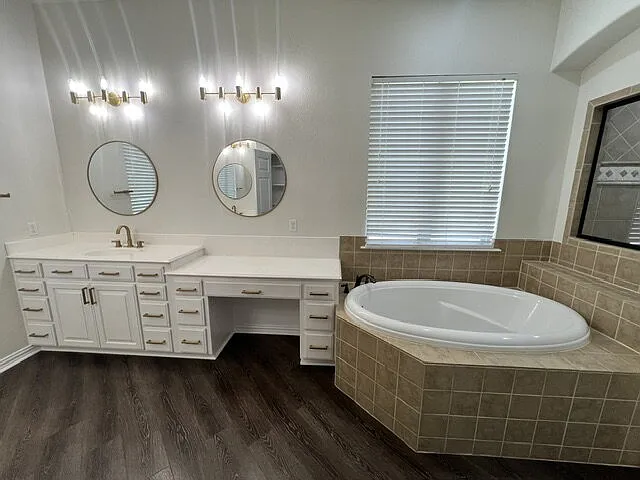1123 Brigham Dr — Photo 17