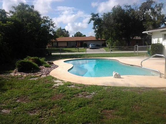 Pool 2