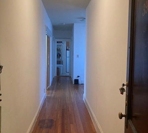 4th image of 1434 Park Dr #39
