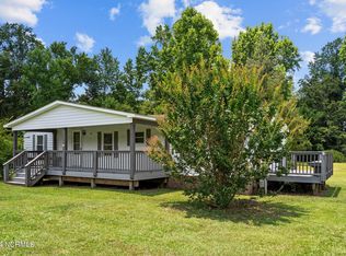 1009 Lake Shore Dr, Navassa, NC 28451
