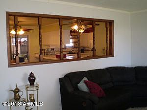 5th image of 261 W Ivyglen St
