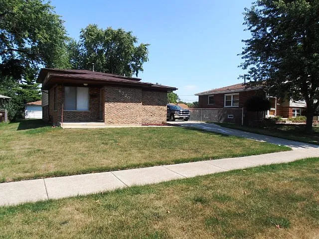 4320 Barry Ln photo 1