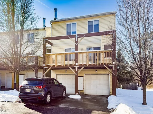 22257 River Walk Rd #20, Rocky River, OH 44116