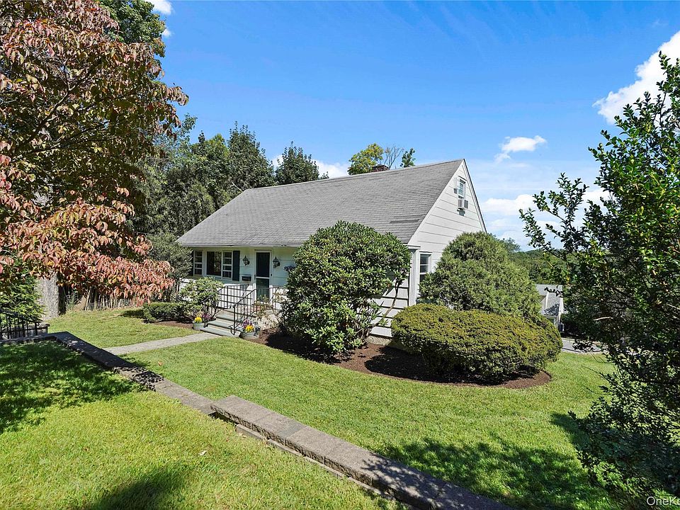1st image of 11 Riverview Avenue