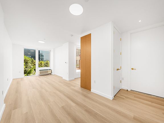 2nd image of 540 Atlantic Ave #604