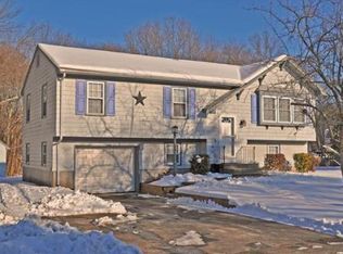 71 Woodstock Rd, Attleboro, MA 02703