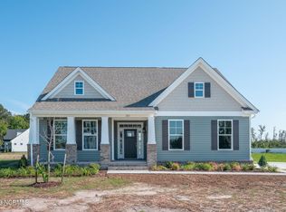 201 Little Acorn Trl, Moyock, NC 27958
