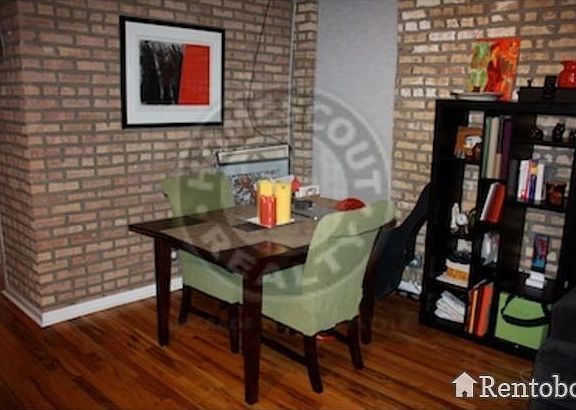 4th image of 2943 N Lincoln Ave #Pu20