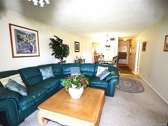 3rd image of 1963 SW Palm City Rd APT F